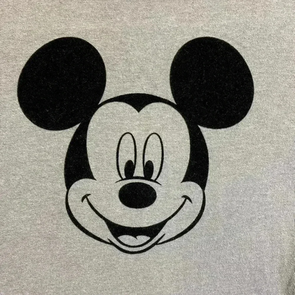 Disney Junior‎ Unisex Gray with Black Mickey Mouse print Tshirt Size 4T